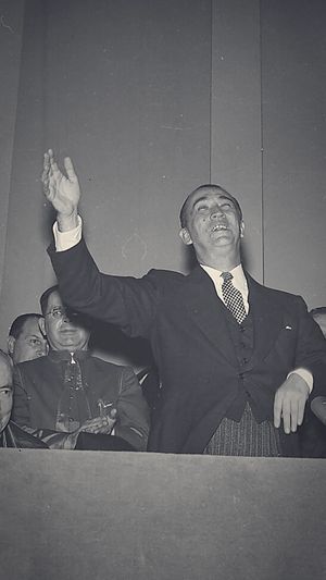 Arte do Herald para o capítulo 21 de abril de 1960, da história JK.